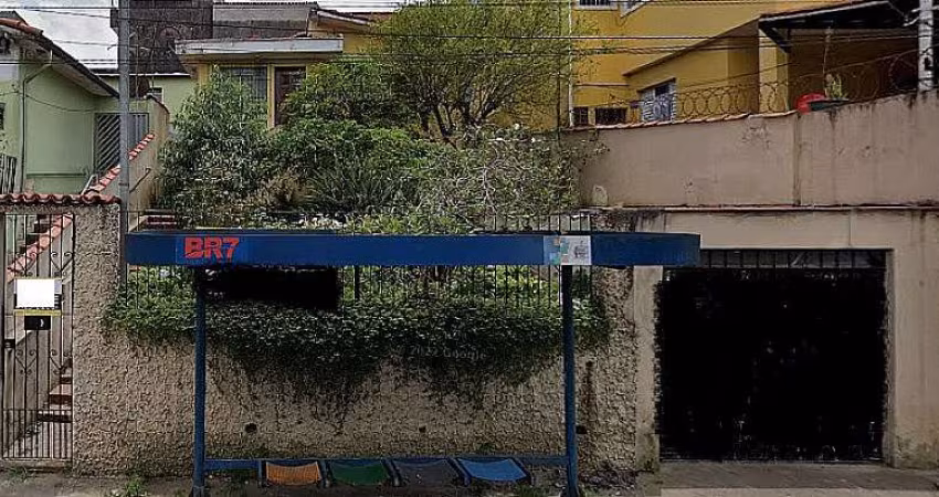 CASA 2 DORM 1 WC 1 VAGA