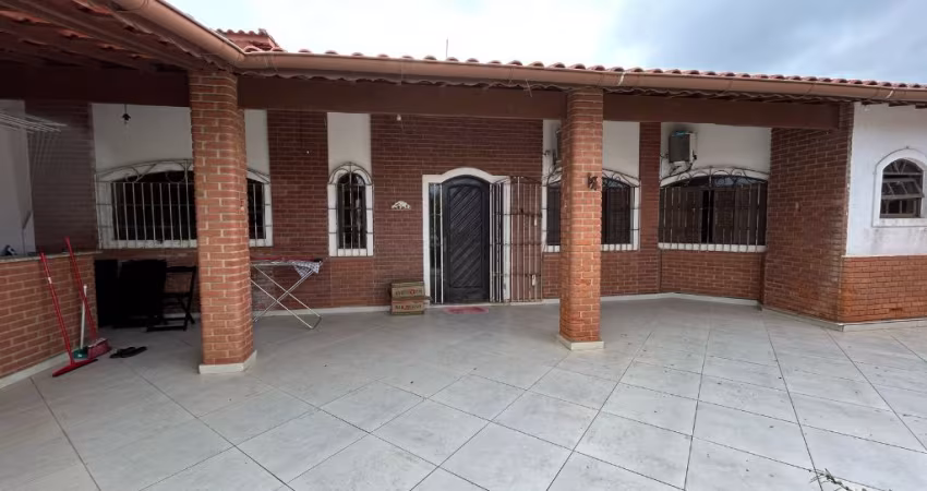 Casa na praia de Itanhaém