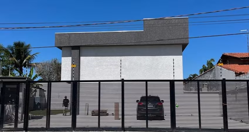 Sobrado em condomínio no Bopiranga em Itanhaém