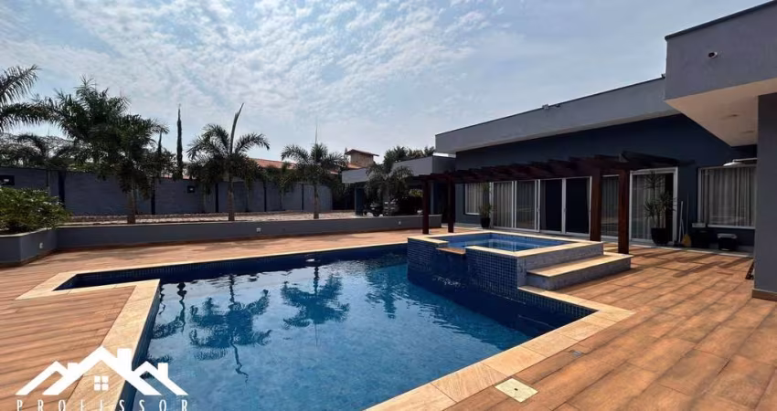 Maravilhosa Casa no Condomínio Jardim Imperial em Limeira-SP