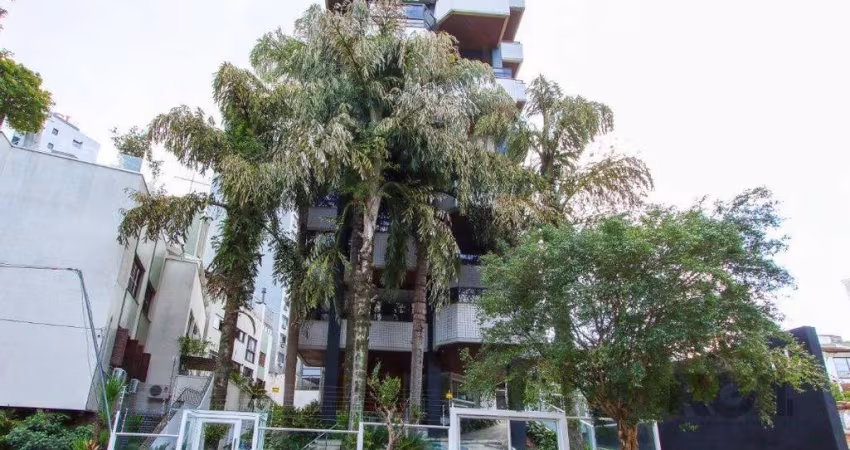 Apartamento com 4 dormitórios sendo 3 suítes, e 3 vagas no bairro Bela Vista.
