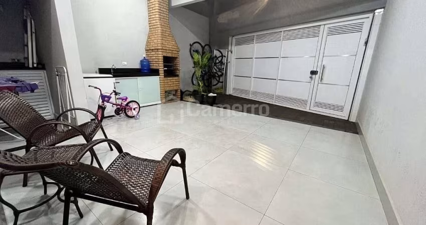 Casa com 3 dormitórios, sendo 1 suíte,  à venda, 115 m² por R$ 650.000 - Jardim Terramérica II - Am