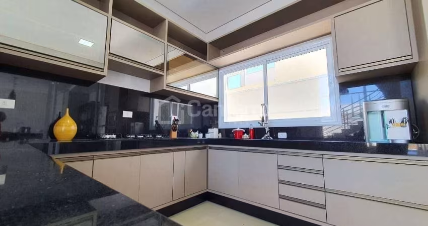 Casa com 4 dormitórios, sendo 2 suítes,  à venda, 435 m² por R$ 3.200.000 - Loteamento Residencial