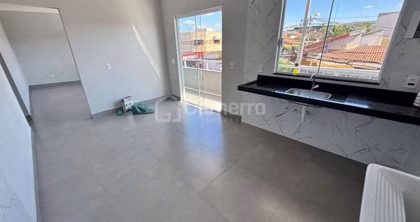 Casa com 2 dormitórios para alugar, 75 m² por R$ 2.300/mês - Jardim das Laranjeiras - Santa Bárbara
