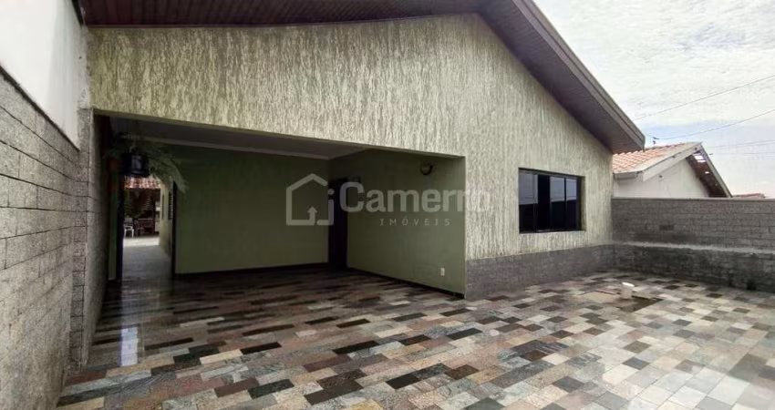 Casa com 3 dormitórios para alugar, 169 m² por R$ 2.500/mês - Jardim Brasil - Americana/SP