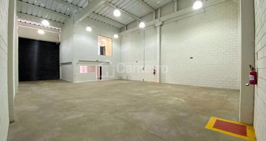 Galpão / Barracão para locação 326 Mts² 8.000/Mês, Loteamento Industrial Machadinho, Americana, SP