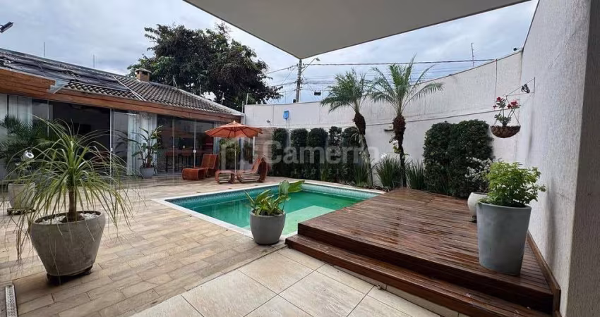 Sobrado à venda, com 3 dormitórios, sendo 2 suítes,  à venda, 219 m² área total, por R$ 1.050,000 -