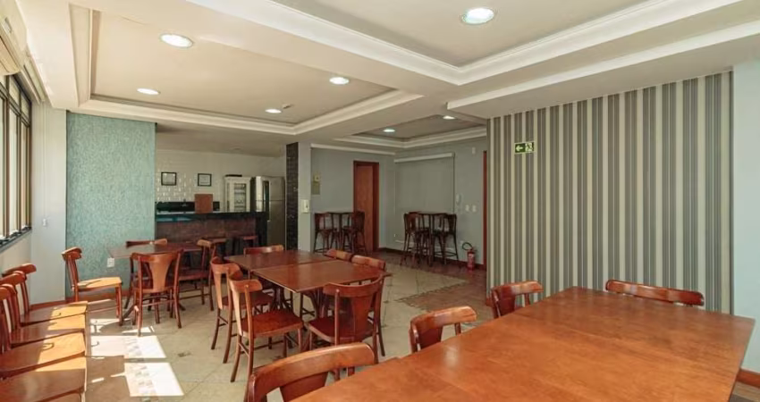 Apartamento para venda  no Bairro Menino Deus em Porto Alegre