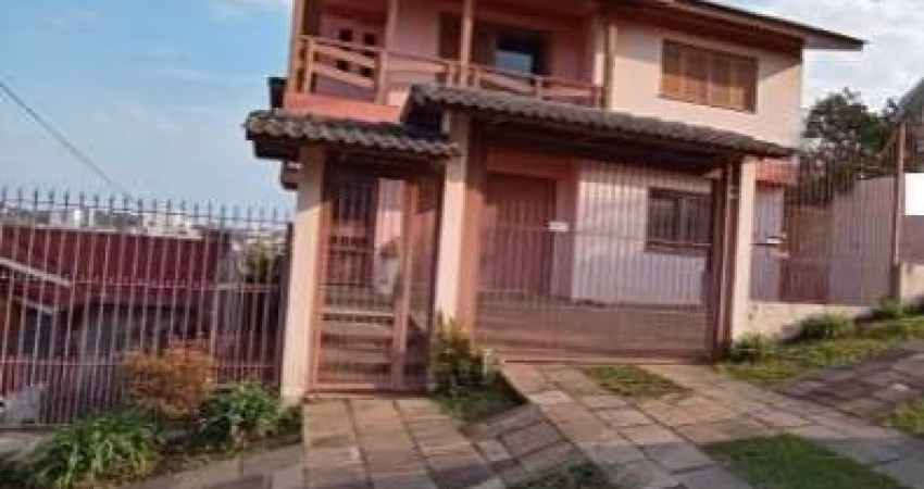 Casa com 3 quartos à venda na Rua Celeste Mandelli, 148, Colina Sorriso, Caxias do Sul
