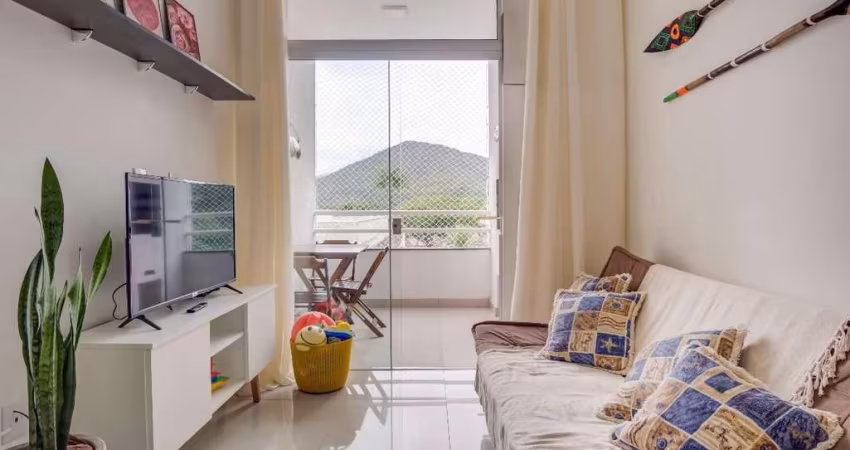 Apartamento - Padrão, para Venda em Ubatuba/SP
