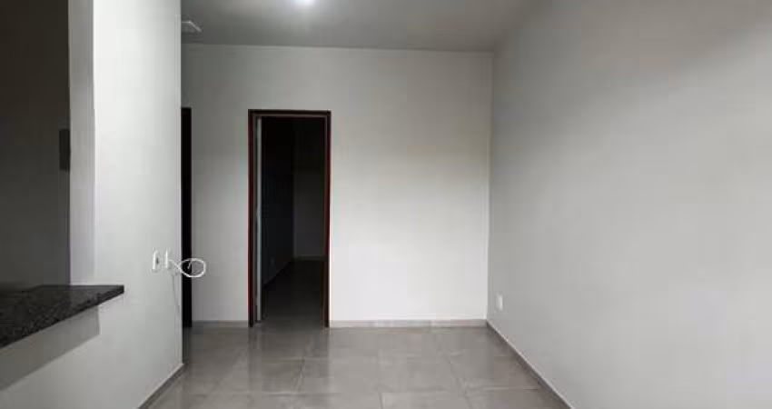 Apartamento - Padrão, para Venda em Ubatuba/SP