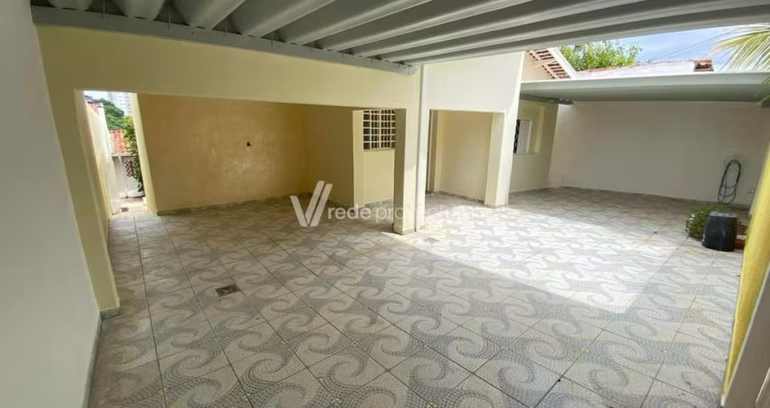 Casa com 3 quartos para alugar no Jardim Nova Europa, Campinas 