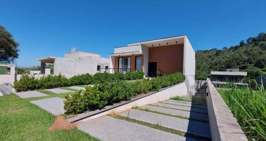 Casa em Condomínio para Venda em Atibaia, Condominio Quintas da Boa Vista, 3 dormitórios, 1 suíte, 4 banheiros, 4 vagas