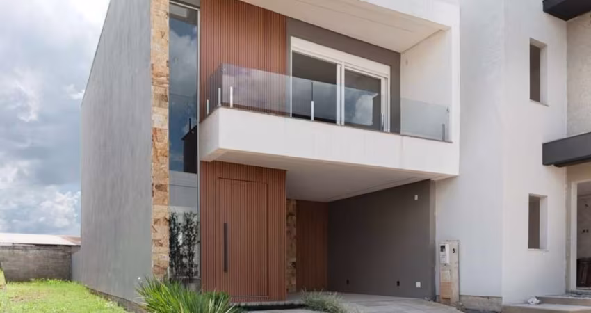 Casa em Condomínio com 3 dorm. no bairro Central Square em Gravataí