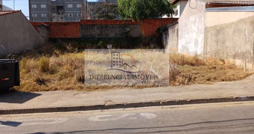 TERRENO JARDIM BOTUCATU