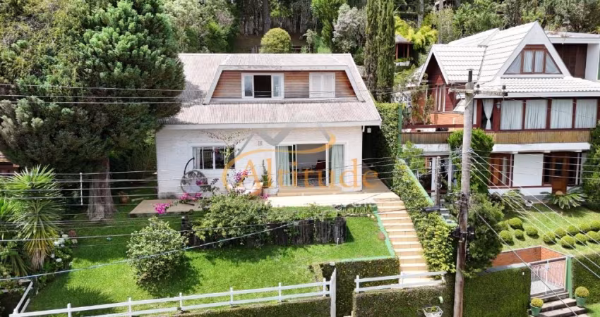 Casa Espaçosa com Vista para a Pedra do Baú - Clube de Campo Pereiral