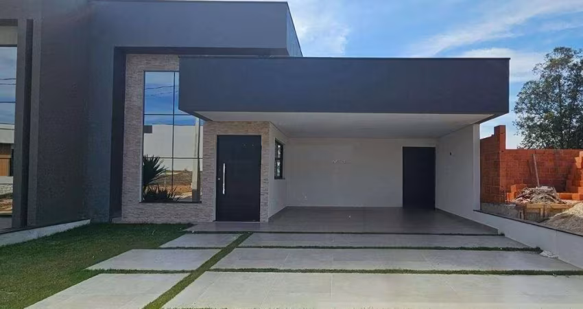 Linda casa em condominio à venda Botucatú/SP.