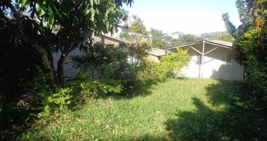 Terreno no bairro Cavalhada em Porto Alegre/RS