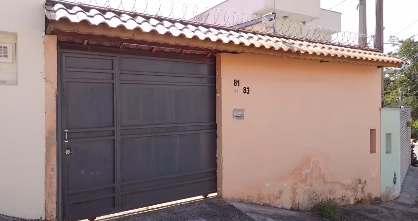 Imóvel comercial mobiliado à venda com escritório mais galpão.