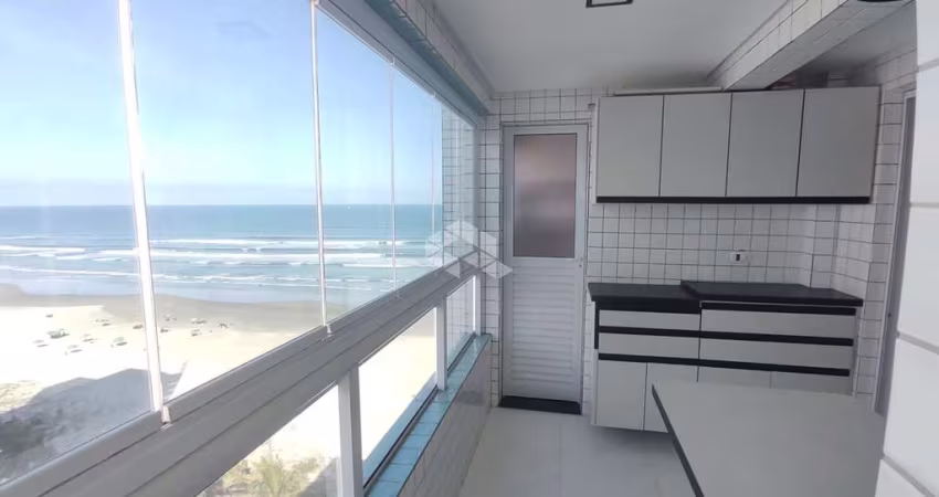 Apto pé na areia - Jd real - Praia Grande - SP