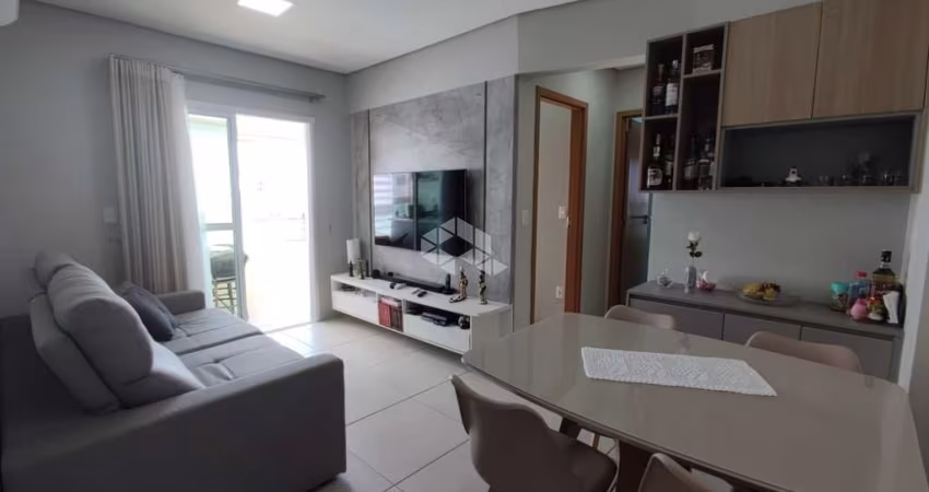 Apartamento 2 Dormitórios, Suíte, 2 vagas de garagem na Ocian