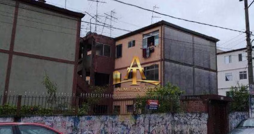 Apartamento com 2 dormitórios à venda, 50 m² por R$ 200.000,00 - Conjunto Habitacional Presidente Castelo Branco - Carapicuíba/SP