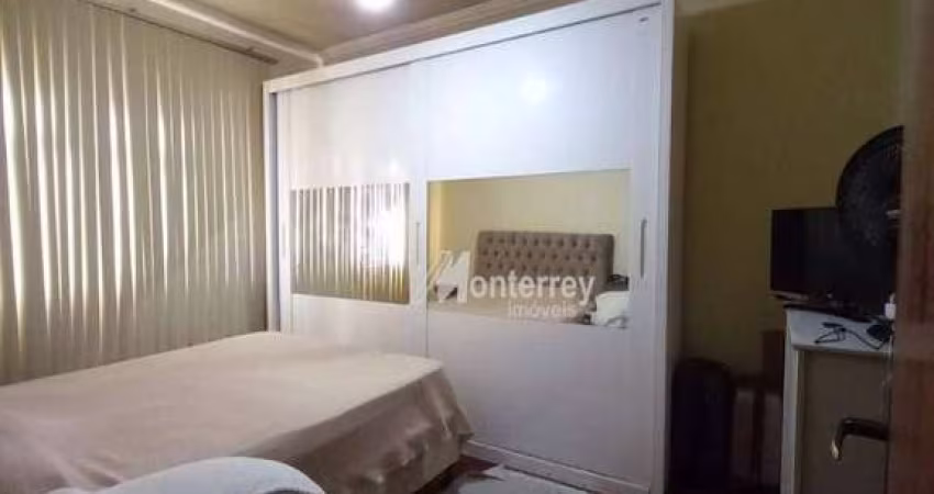 Casa com 3 dormitórios à venda, 139 m² por R$ 690.000,00 - Democrata - Juiz de Fora/MG