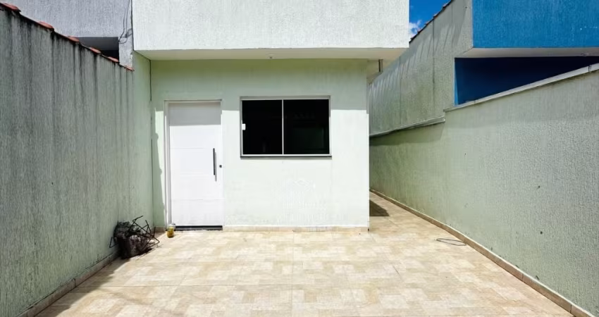Casa Térrea à Venda em Itaquaquecetuba