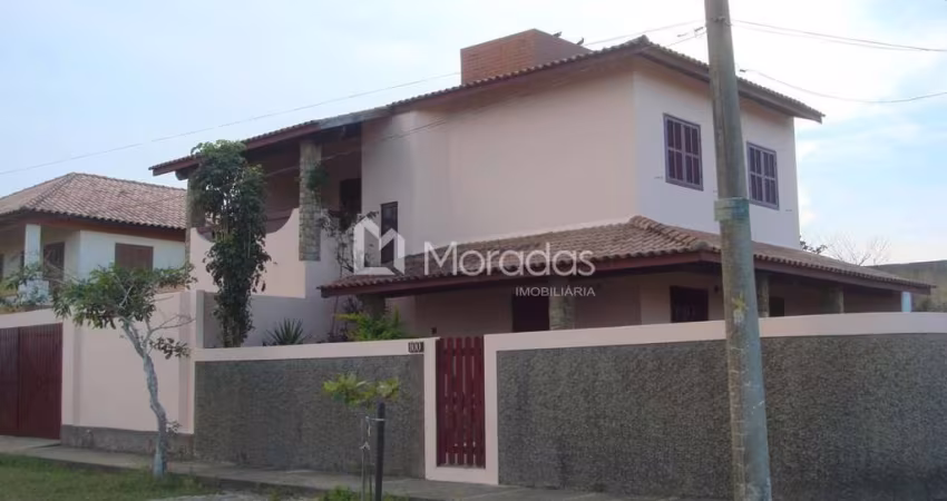Casa 05 Dorm. ou + em Grussaí  -  São João da Barra