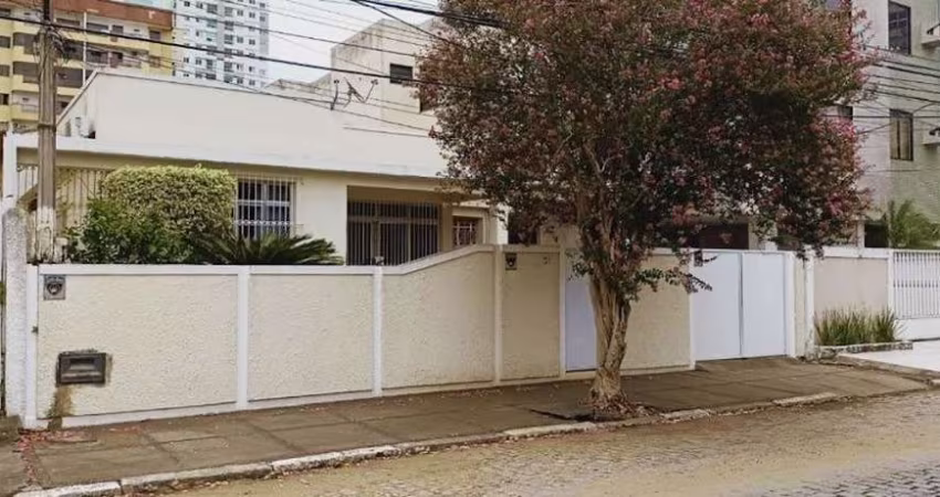 Casa em Campos dos Goytacazes