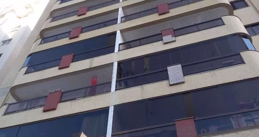 Apartamento Duplex/Cobertura em Campos dos Goytacazes
