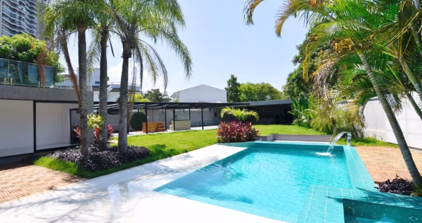 CASA NO COND: MANSÕES BARRA DA TIJUCA