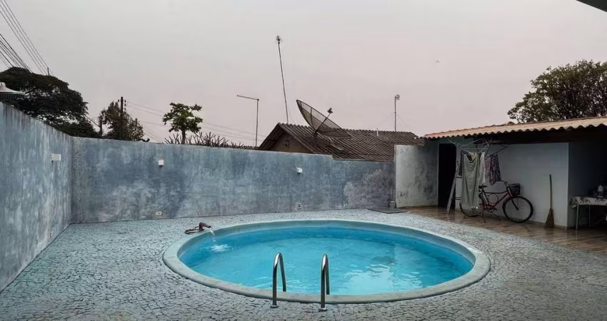 Casa com 3 dormitórios à venda, 108 m² por R$ 300.000 - Conunto Habitacional Gustavo Giordani - Rolândia/PR