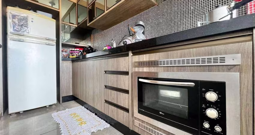 Apartamento com 2 dormitórios à venda, 46 m² por R$ 140.000,00 - Parque Industrial Floresta - Rolândia/PR