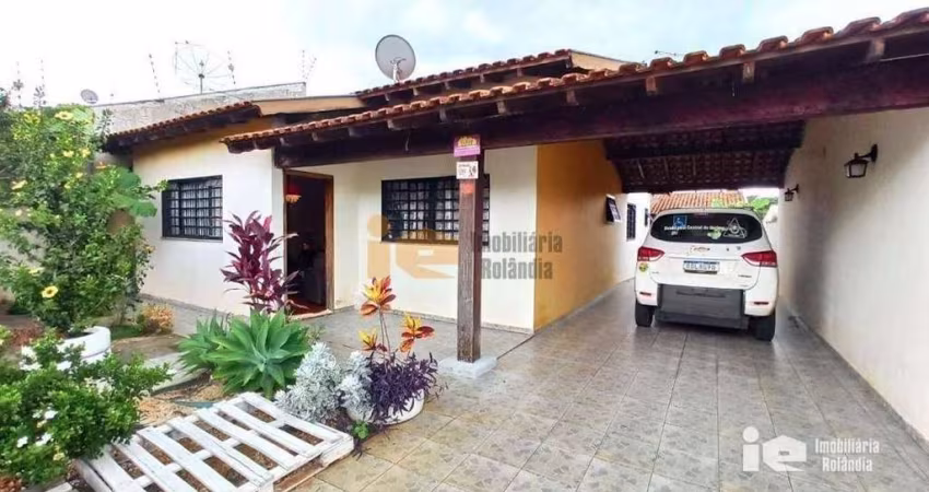 Casa com 3 dormitórios à venda, 165 m² por R$ 350.000,00 - Jardim Caviuna - Rolândia/PR