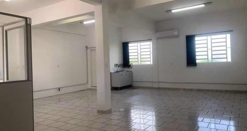 Sala comercial para alugar na Gen. Vitórino, 113, São Francisco, Bento Gonçalves