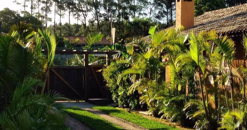 Casa em condomínio fechado com 3 quartos à venda na General Bento Gonçalves, 207, Praia da Barra, Garopaba