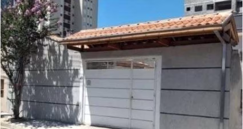 Imperdível oportunidade de adquirir casa de 2 quartos na Vila Branca, Jacareí-SP: 1 suíte, sala ampla, 4 vagas de garagem, 250m²!