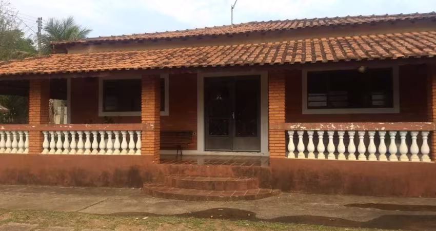 Chácara para Venda em São Pedro, Serra Verde, 2 dormitórios, 1 banheiro, 2 vagas