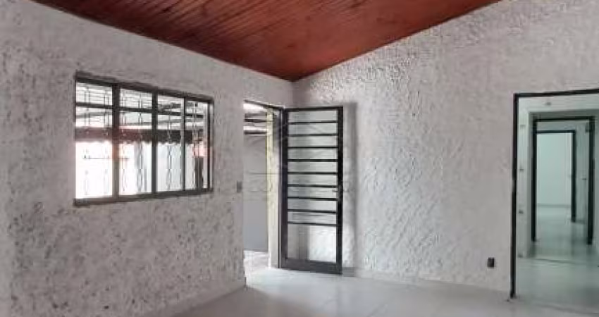IMÓVEL AMPLO PARA MORADIA OU COMÉRCIO PRÓXIMO À AV. NOSSA SRA. DE FÁTIMA
