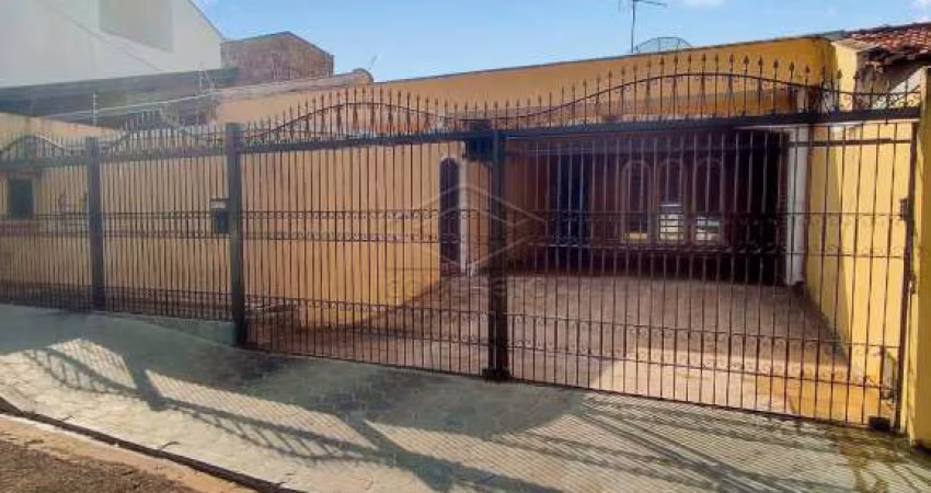 LINDA CASA COM 4 DORMITÓRIOS COMPLETA EM ARMÁRIOS