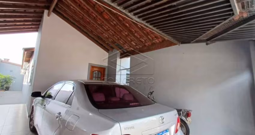 Linda casa térrea com 03 dormitórios - Vila Ipiranga