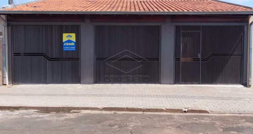 Residência com 03 dormitórios - Octávio Rasi