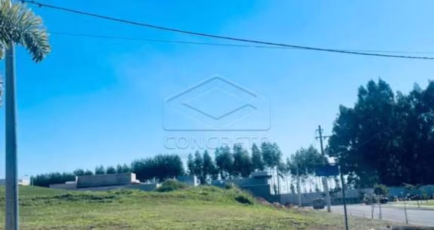 Lote em condomínio fechado - Villa de Leon II