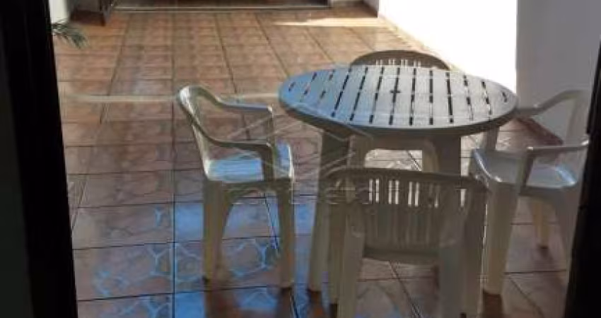 Residência com 02 dormitórios no Jardim Terra Branca