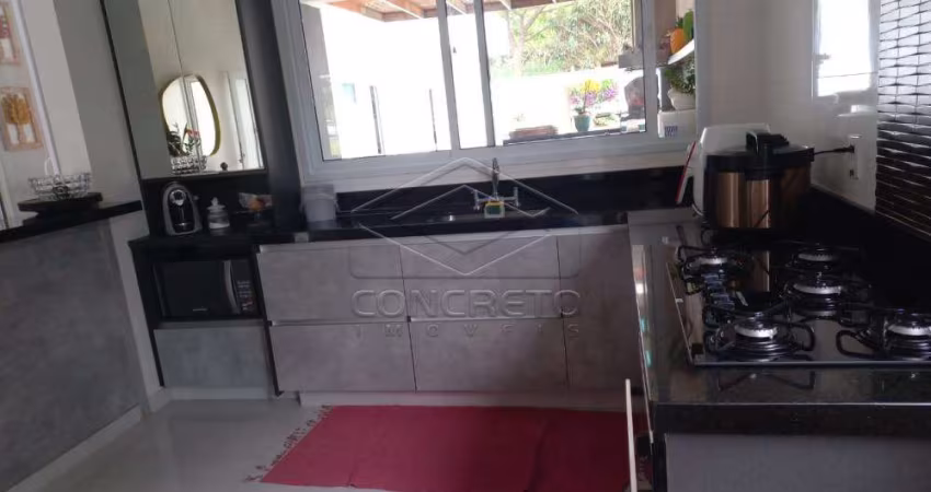 VALE FLORIDO, residência ampla com ótima infraestrutura e segurança.