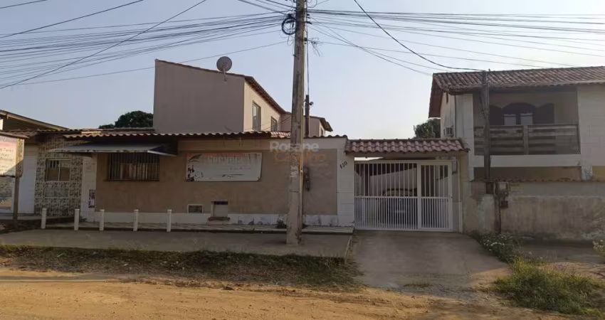 Casa para Venda em São Pedro da Aldeia, Parque dois meninos, 4 dormitórios, 1 suíte, 3 banheiros, 2 vagas