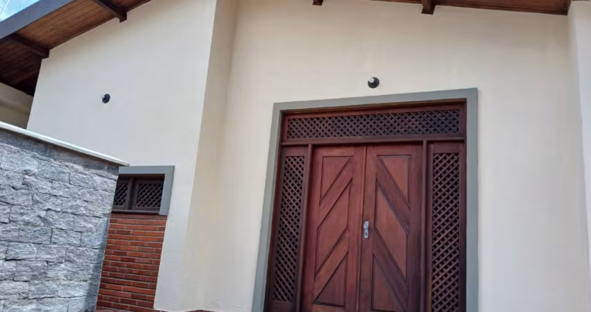 Excelente Casa no Recanto dos Vinhais 3 Mil Reais