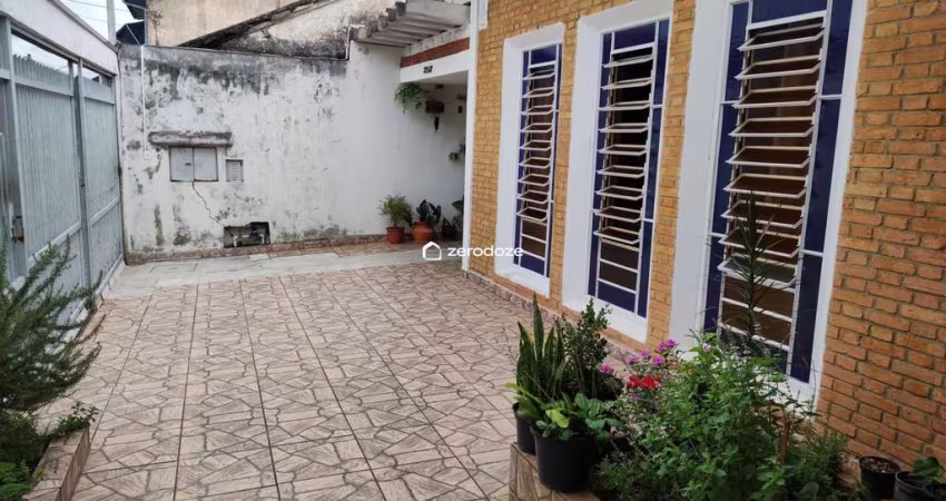 Casa no centro de Jacareí