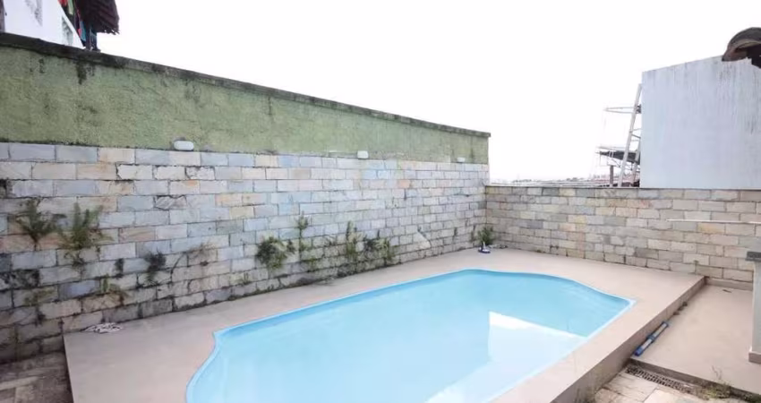 Casa com 4 quartos à venda na Santa Rosa, Belo Horizonte 